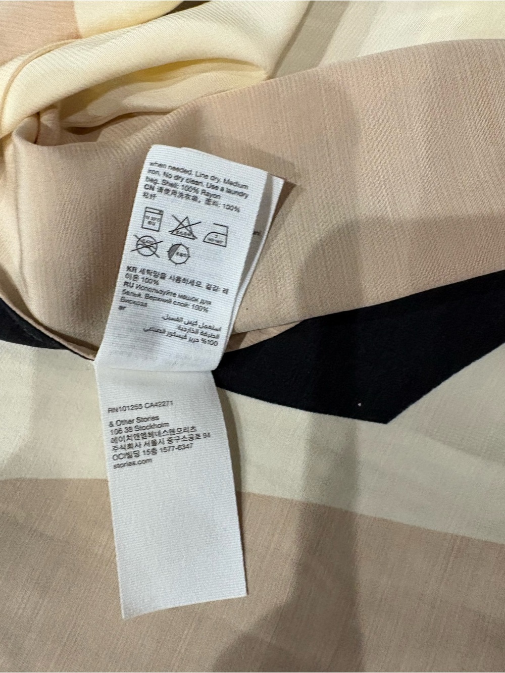 & Other Stories Beige and Cream Patterned Shirt Dress 6 two small stains see pic - Picture 15 of 15